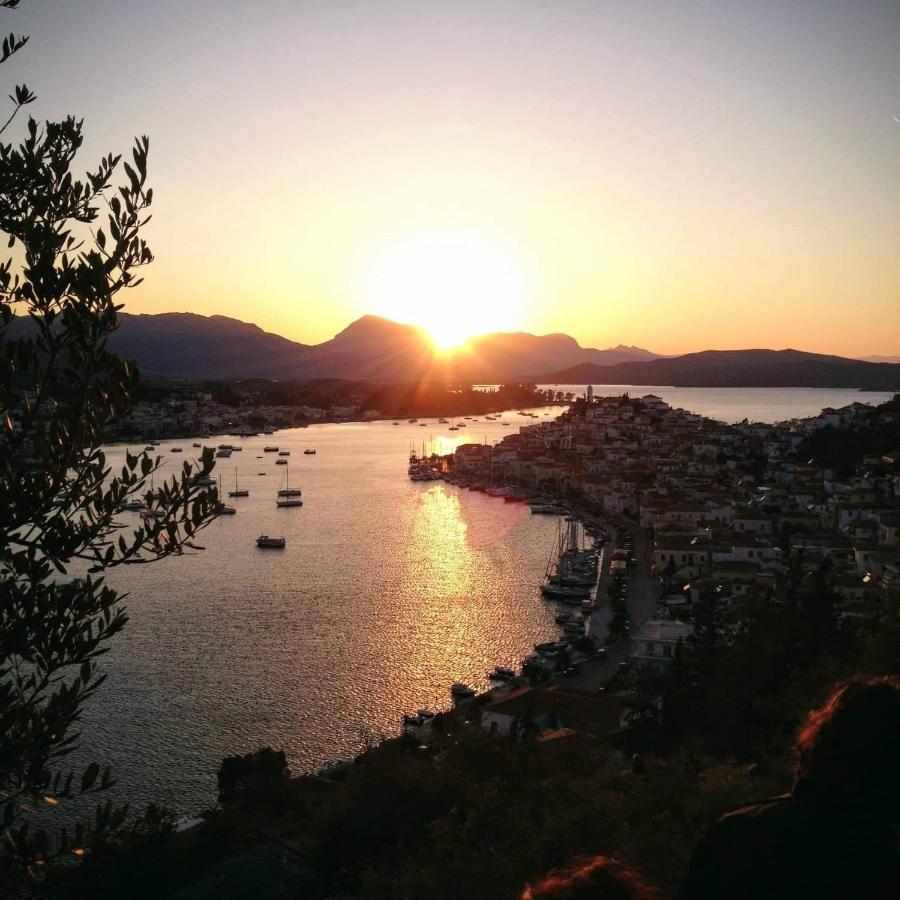 Apartamento Sunray Studio In Poros Poros Town Exterior foto