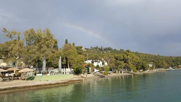 Apartamento Sunray Studio In Poros Poros Town Exterior foto