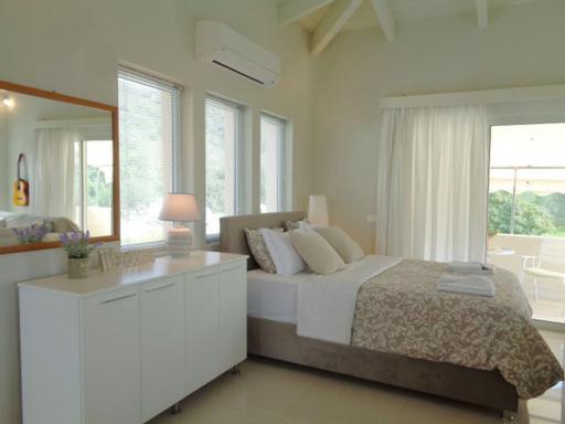Apartamento Sunray Studio In Poros Poros Town Exterior foto